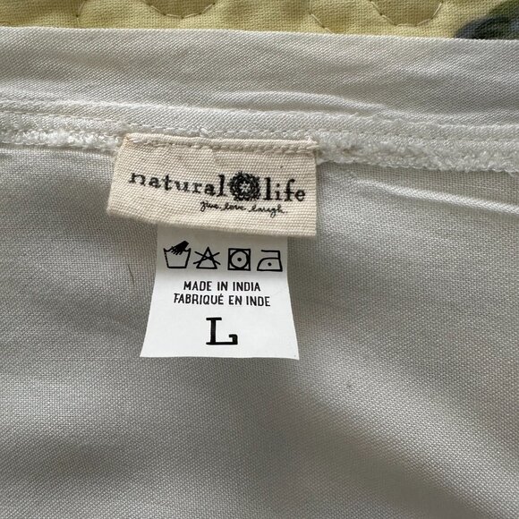 Natural Life NWOT creamy white blouse. Size Medium - Picture 3 of 5